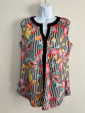 Tango Mango Striped Floral Sleeveless Blouse